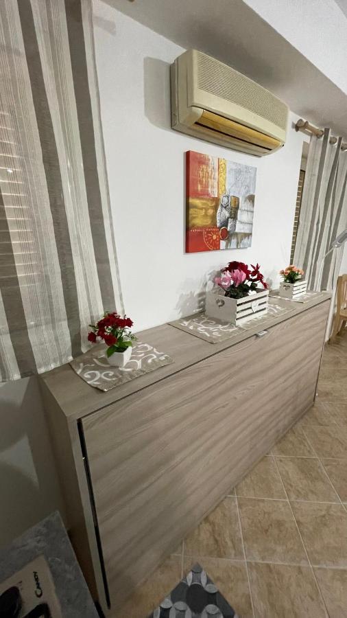 Casa Vacanze Antico Cortile Delle Palme Villa Villagrazia Di Carini Bagian luar foto