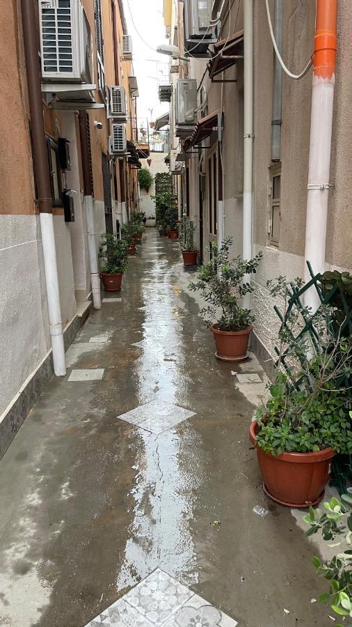 Casa Vacanze Antico Cortile Delle Palme Villa Villagrazia Di Carini Bagian luar foto